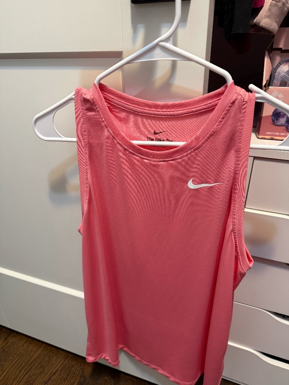 Nike top